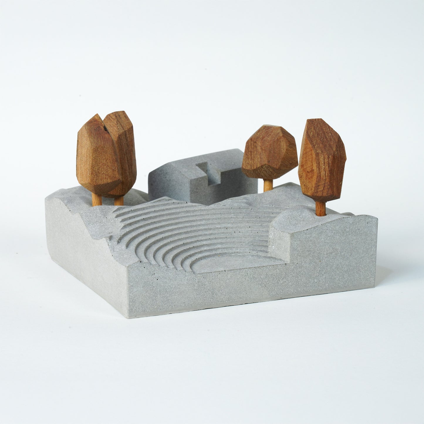 Useless Scape #11 – handmade concrete and wood miniature landscape (Luliguzi)