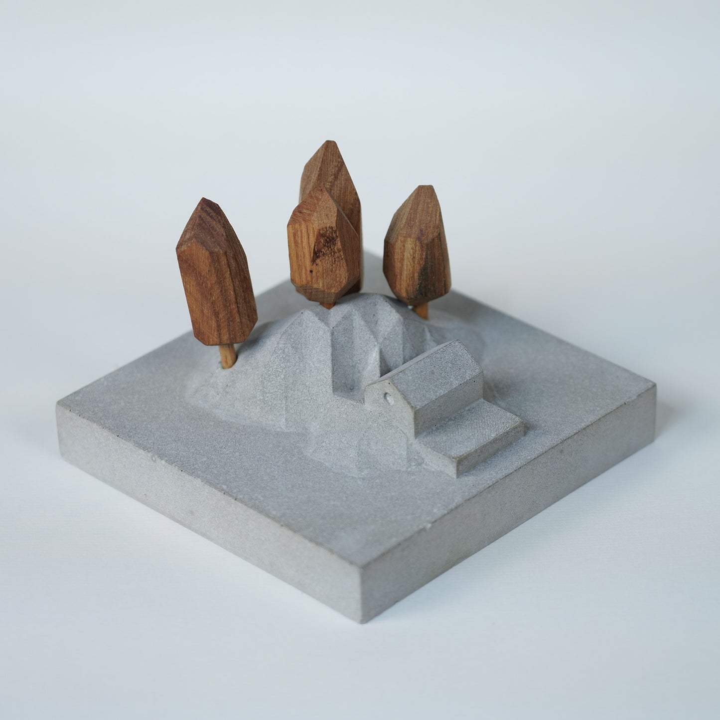 Useless Scape #3 – handmade concrete and wood miniature landscape (Luliguzi)